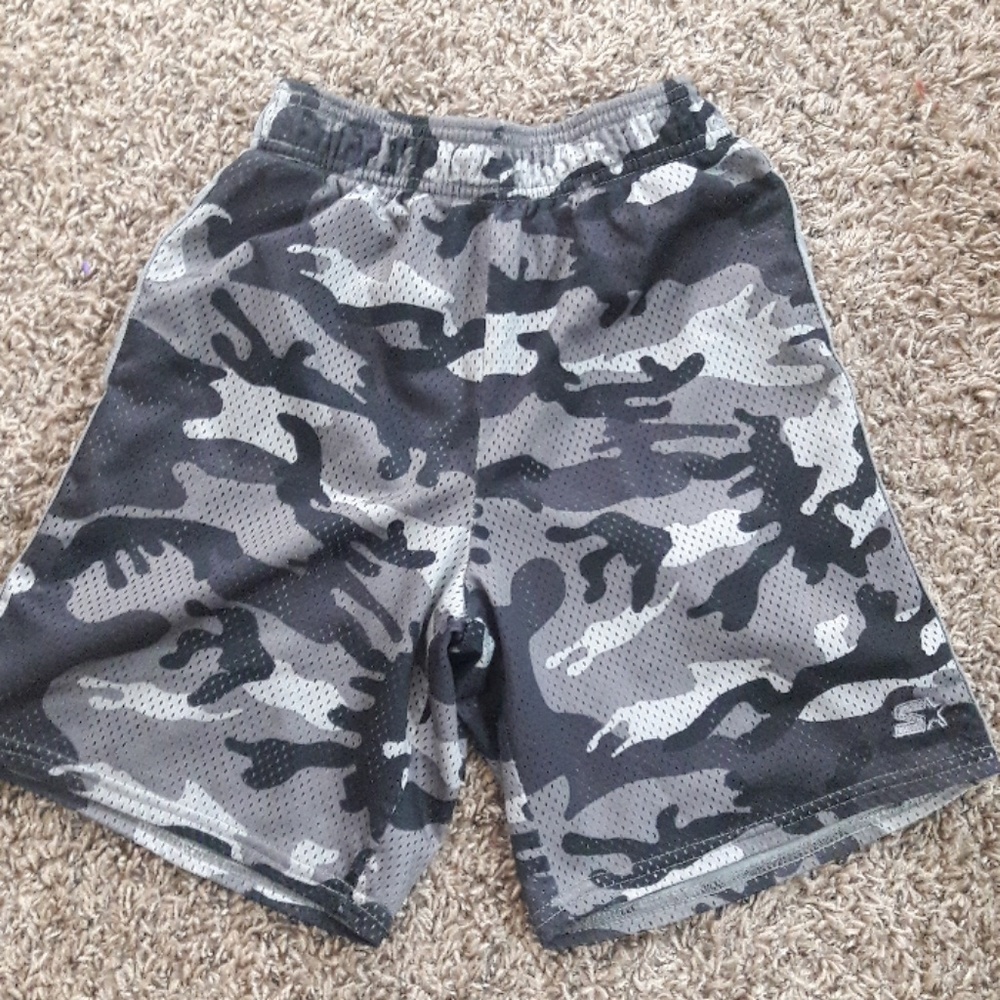 Medium boys camo shorts
